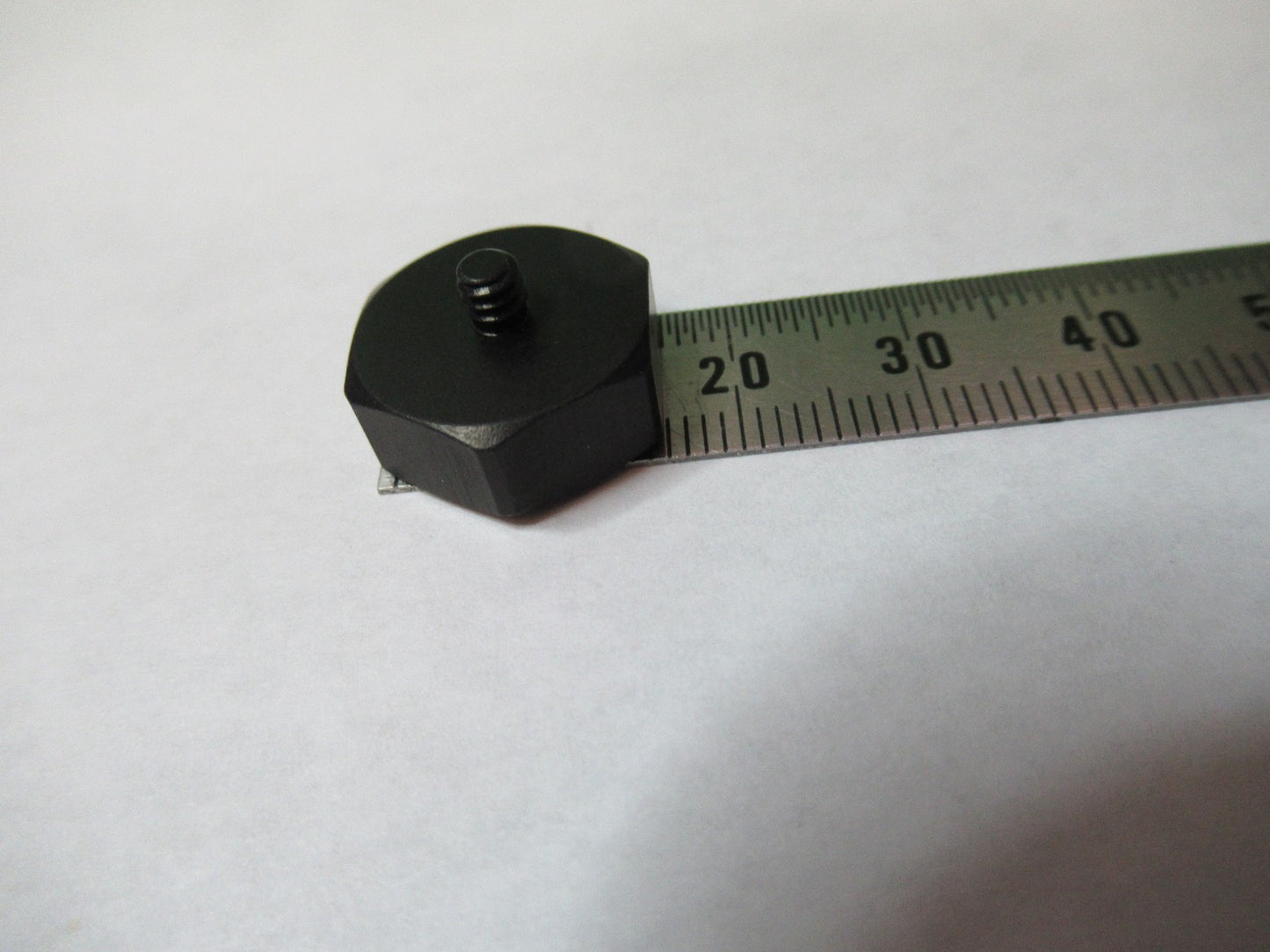 PCB PIEZOTRONICS ENDEVCO ACCESSORY ISOLATION MOUNTING BASE 10-32 to 6-32 U8-A-90