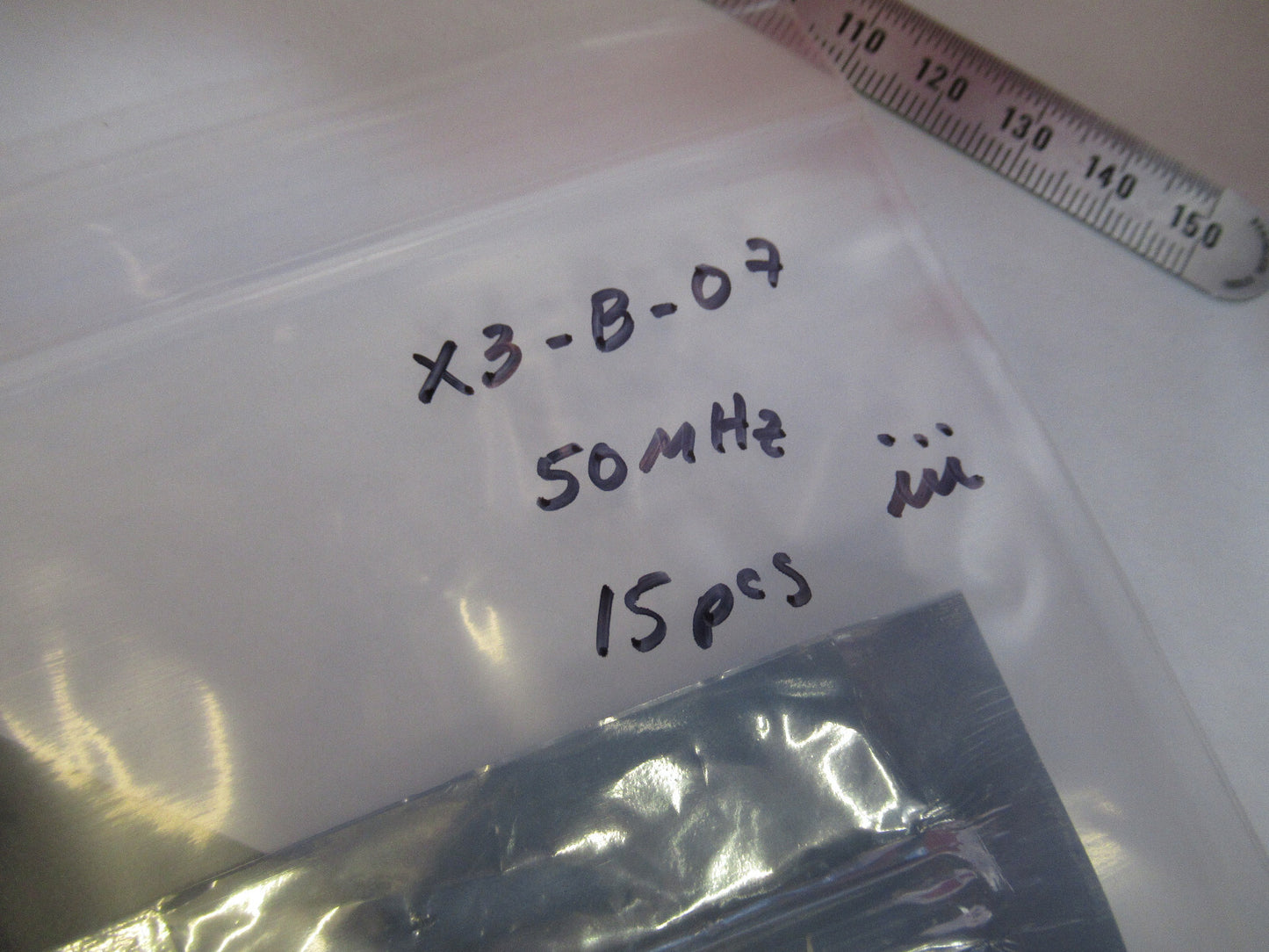 LOT 15 ea  KYOCERA QUARTZ CRYSTAL 50 MHz  FREQUENCY AS PICTURED X3-B-07
