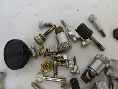 MIKROSKOP-TEILE LOT SCHRAUBEN KNÖPFE ETC WIE IST BIN#P4-B-49