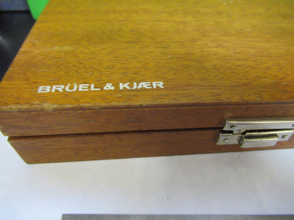 BRUEL KJAER EMPTY WOOD INSTRUMENT MAHOGANY AS PICTURED X9-B-87