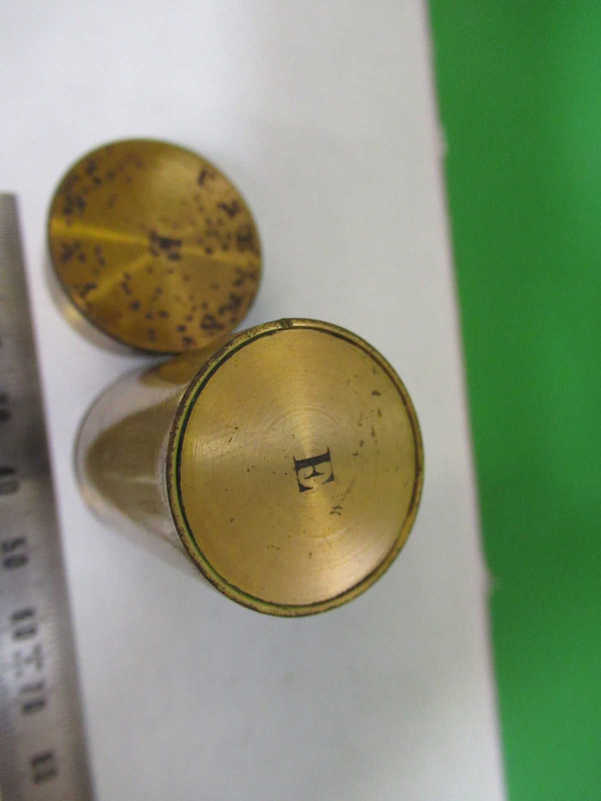 ANTIQUE BRASS EMPTY CARL ZEISS "E" OBJECTIVE CANISTER MICROSCOPE PART T3-B-14