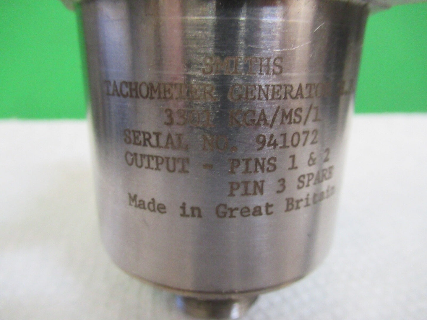 FOR PARTS TACHOMETER GENERATOR 3301 KGA/MS/1 SMITHS UK AS IS AS PICTURED 18-FT-8