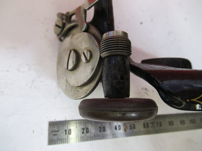 FOR PARTS OLD SINGER SEWING MACHINE MODEL PULLEY ASSEMBLY as picture &H9-B-70