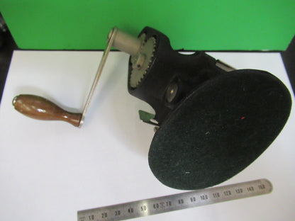 OLD SINGER SEWING ACCESSORY MACHINE GEAR DRIVE ASSEMBLY &H2-A-11