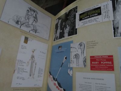 SAVING MR. BANKS DISNEY BROCHURE  LIMITED FOR MOVIE CRITICS NICE PHOTOS BIN#OFF