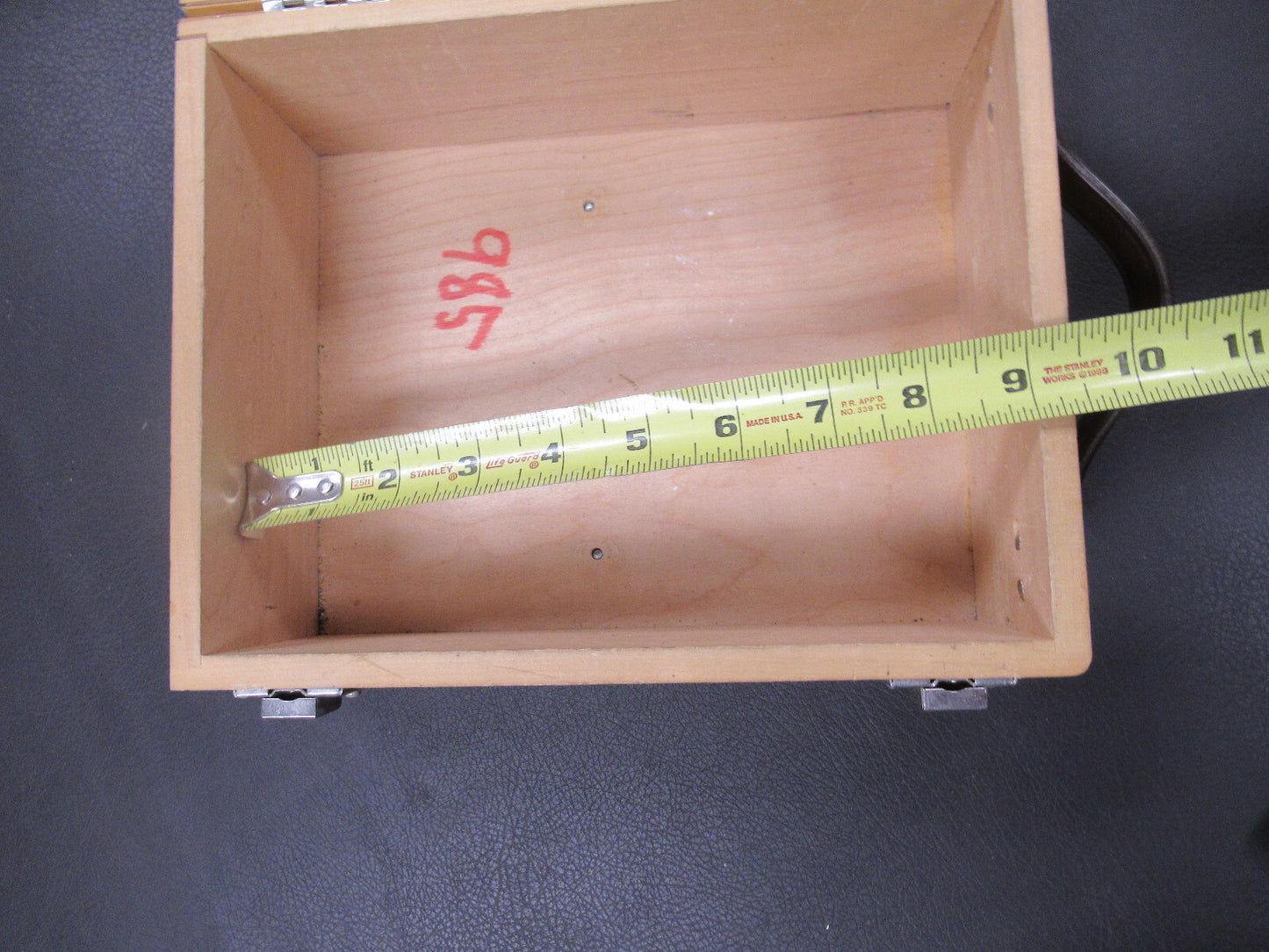 ANTIQUE EMPTY WOOD BOX MICROSCOPE PART AS PICTURED TE-4