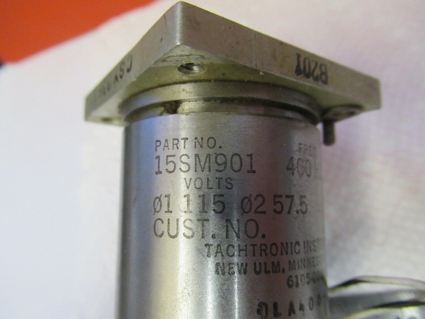 TACHOMETER 400Hz 15SM901  MOTOR AIRCRAFT PART  AS PICTURED &8Z-A-67