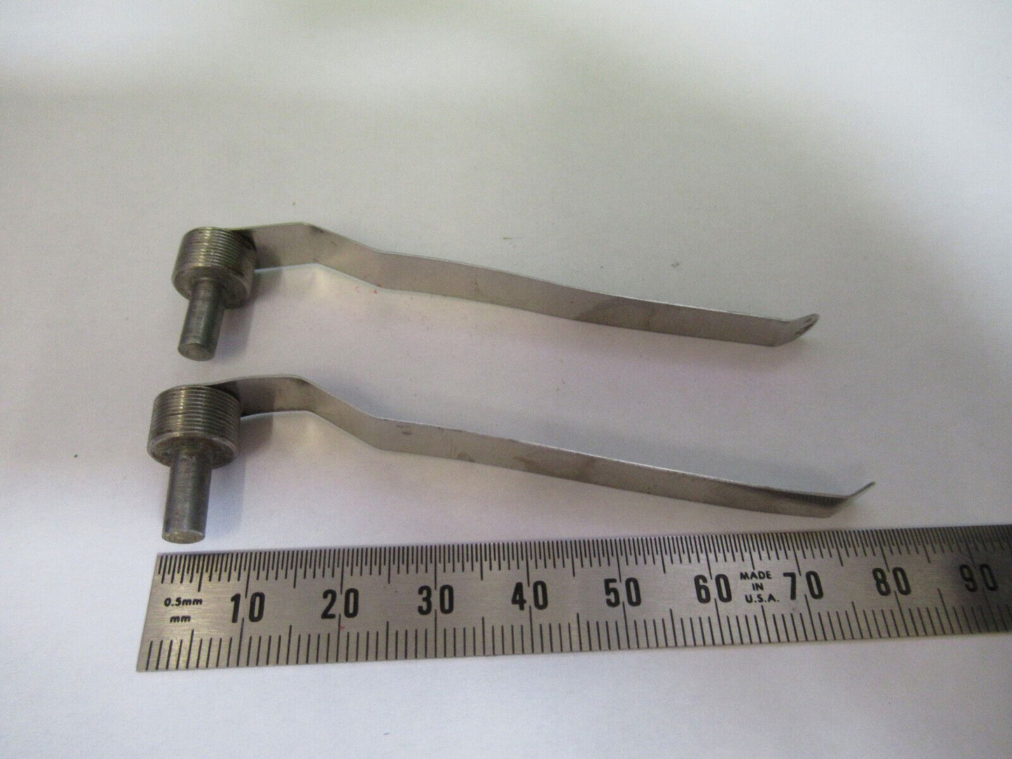 BAUSCH LOMB PAIR CLIPS STEREO MICROSCOPE PART AS PICTURED &R2-A-72