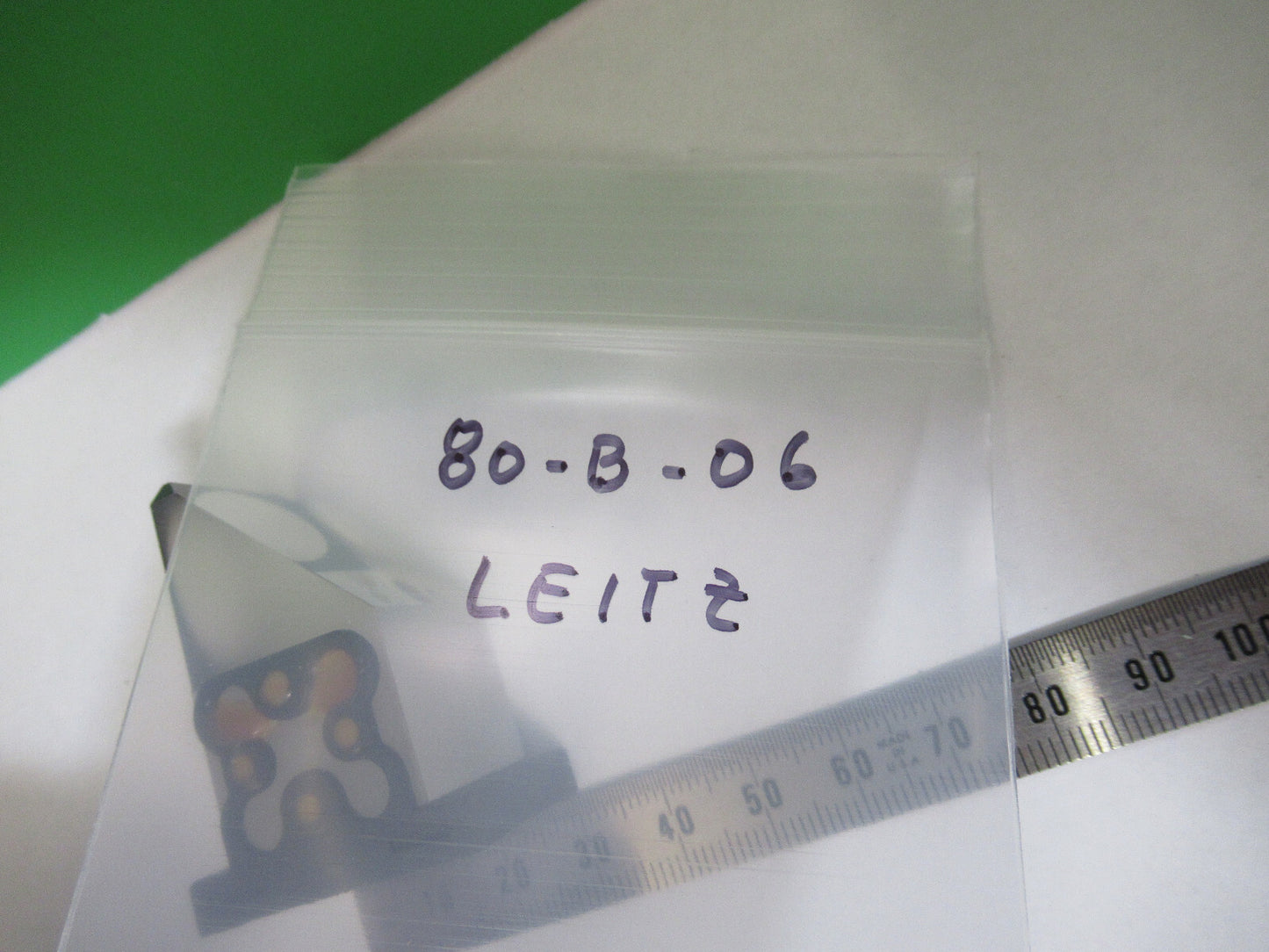 MICROSCOPE PART LEITZ WETZLAR GERMANY PRISM MOUNTED OPTICS AS PICTURED 80-B-06