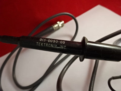 TEKTRONIX OSCILLOSCOPE PART ELECTRONIC PROBE P6011 1X AS IS &4B-A-31