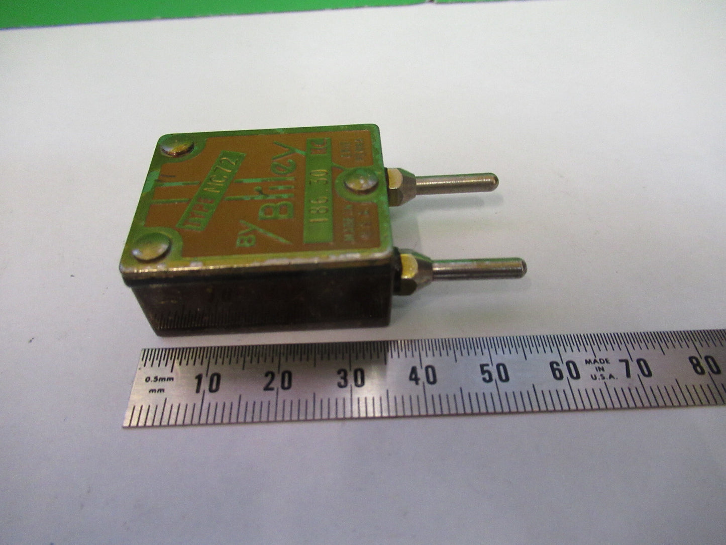 Bliley Electric Co. MC72 Quartz Crystal Frequency Control