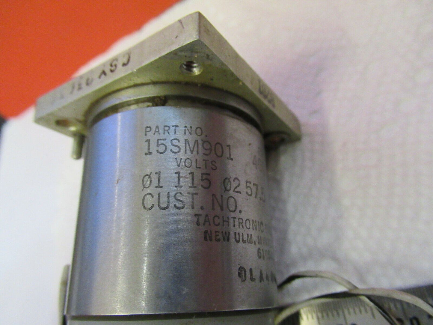 TACHOMETER 400Hz 15SM901  MOTOR AIRCRAFT PART  AS PICTURED &8Z-A-67