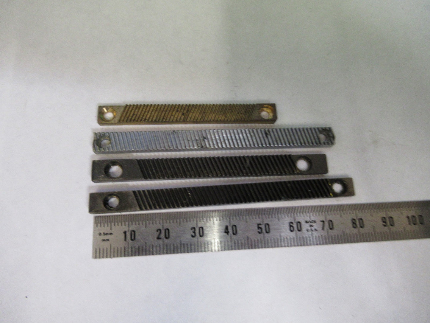 LOT 4 PIECES RACK GEAR BAUSCH LOMB AO SPENCER MICROSCOPE PART AS PICTURE U8-A-40