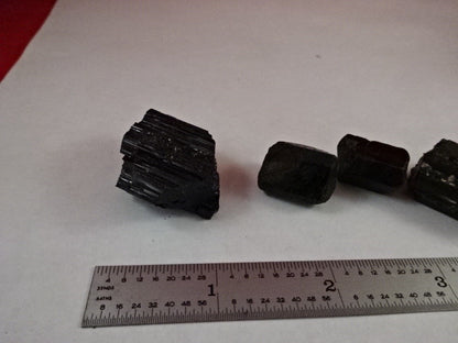 RAUER TURMALIN SCHORL SCHWARZER MINERALKRISTALL BRASILIEN 60 GRAMM LOS WIE BESEHEN #14-A-09
