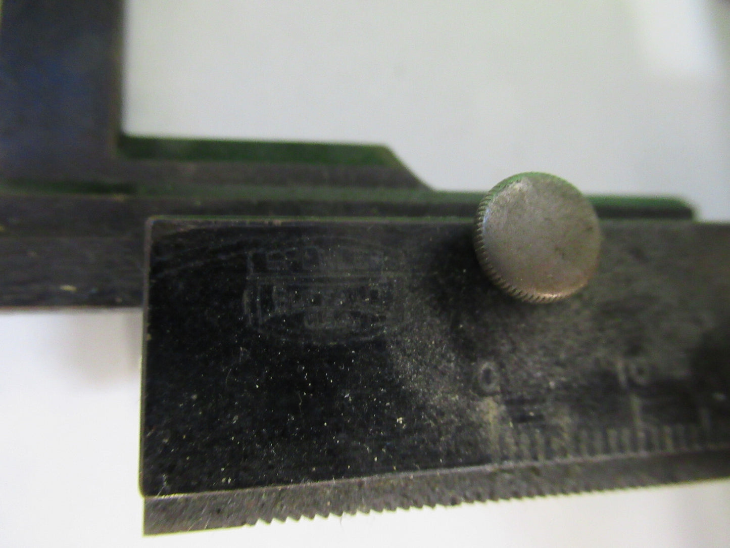 AO AMERICAN OPTICS XY STAGE CLIPS MICROSCOPE PART AS PICTURED F4-B-26
