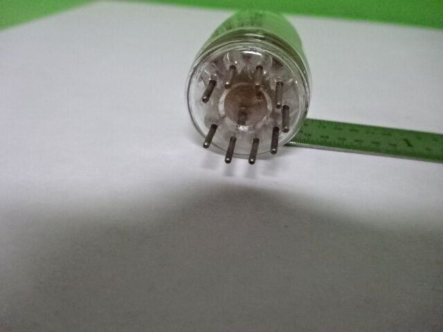 ANTIQUE QUARTZ RADIO CRYSTAL BLILEY ELECTRIC BG7 GETTER FREQUENCY CONTROL AQ-44