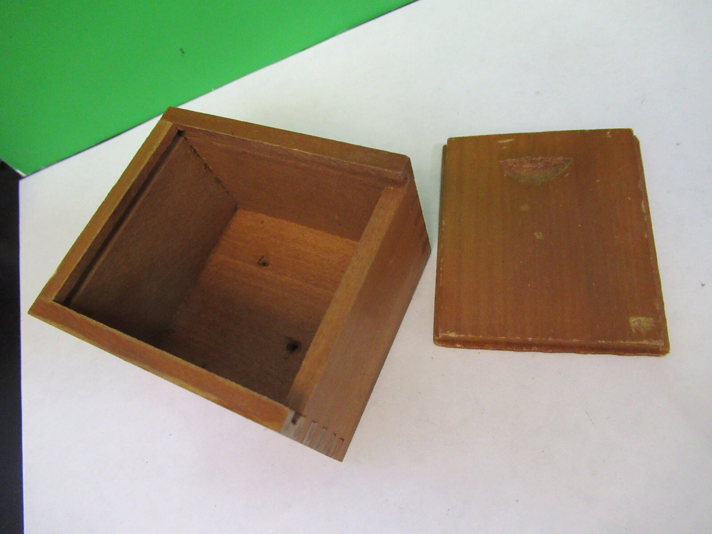 ANTIQUE LEITZ WETZLAR WOOD BOX ACCESSORY MICROSCOPE PART AS PICTURED X7-A-75
