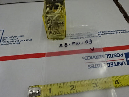 IDEC RELAY RH4B-UL ELECTRONIC CONTROL AS IS &X8-FW-03