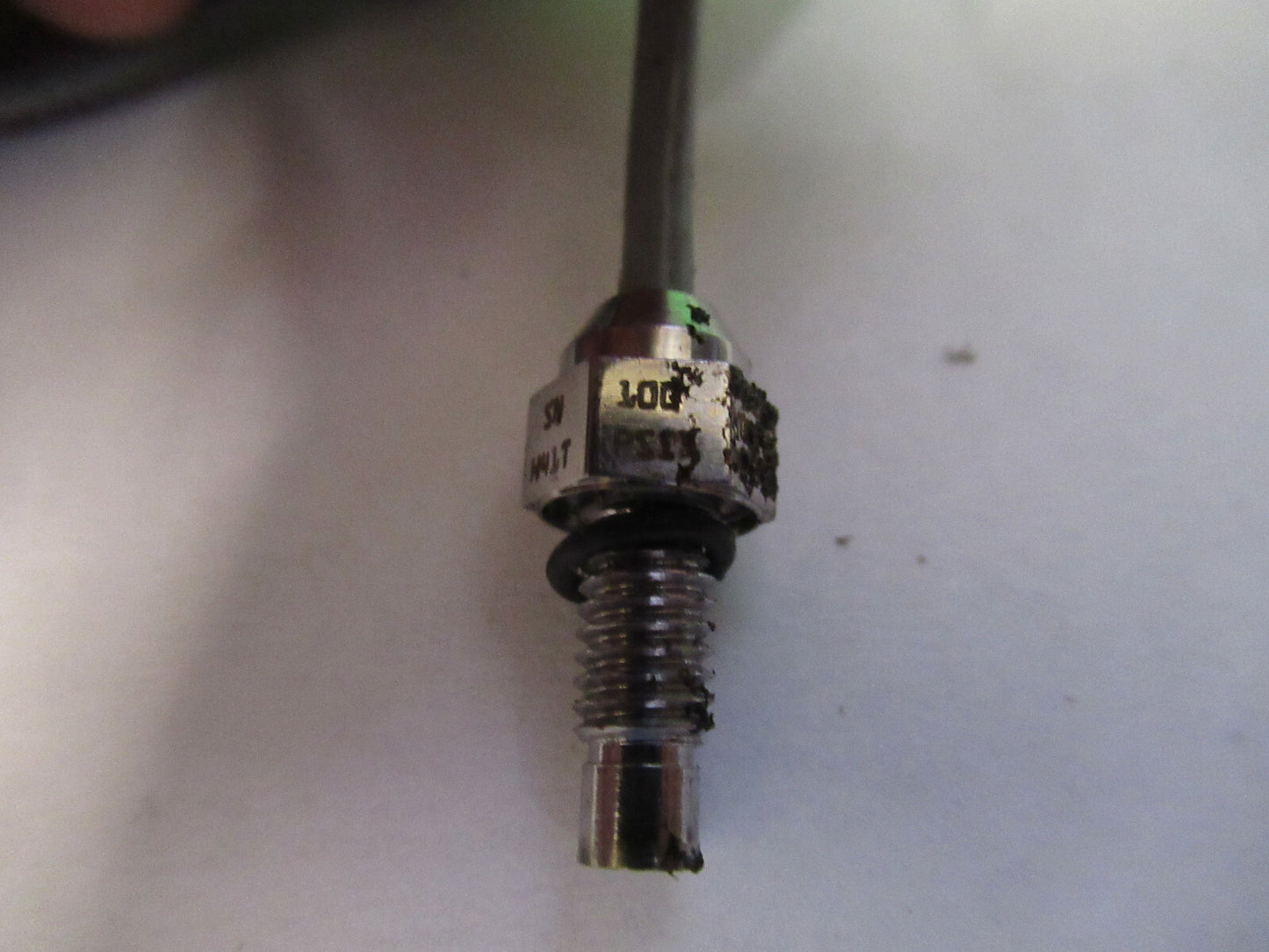 ENDEVCO MEGGITT 8530C PRESSURE SENSOR 100 psi  AS PICTURED G3-FT-14
