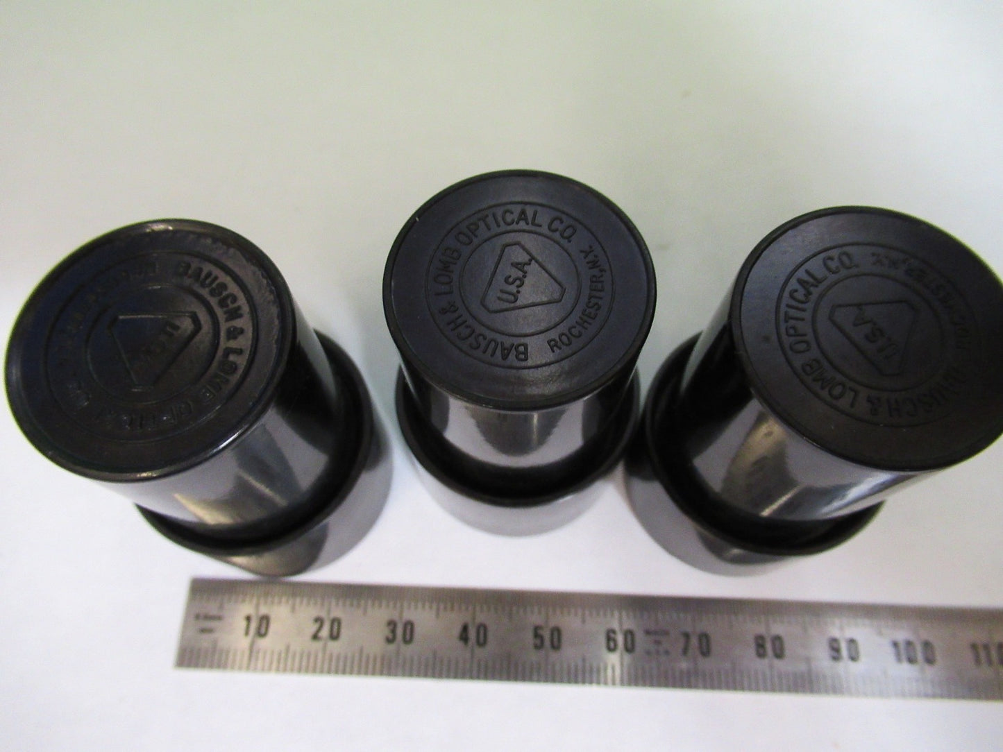 BAUSCH LOMB ANTIQUE LOT PLASTIC EMPTY CANS MICROSCOPE PART AS PICTURED Y4-FT-86