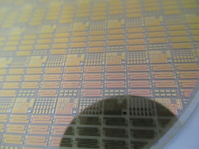 Sapphire Wafer Crystal with Components Platinum Gold Coat