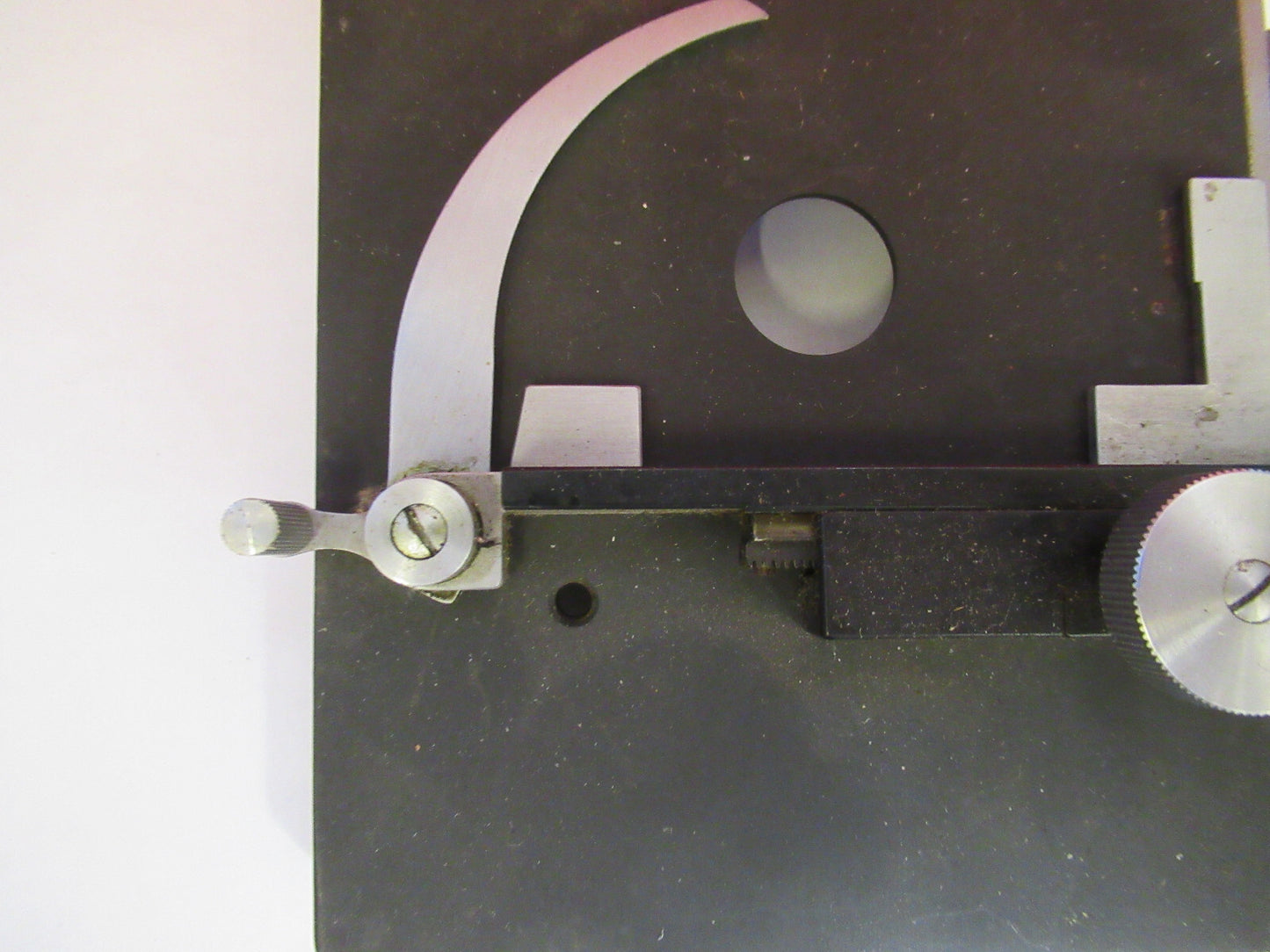 BAUSCH LOMB XY STAGE TABLE CLIPS OPTICS MICROSCOPE PART AS PICTURED T9-A-48