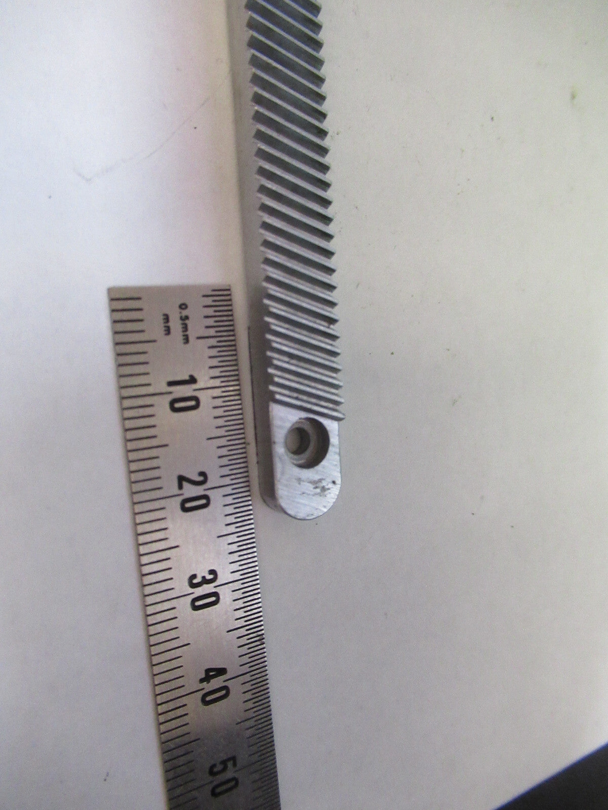 ZEISS GERMANY LONG GEAR LINEAR STEREO MICROSCOPE PART AS PICTURED &S8-A-32