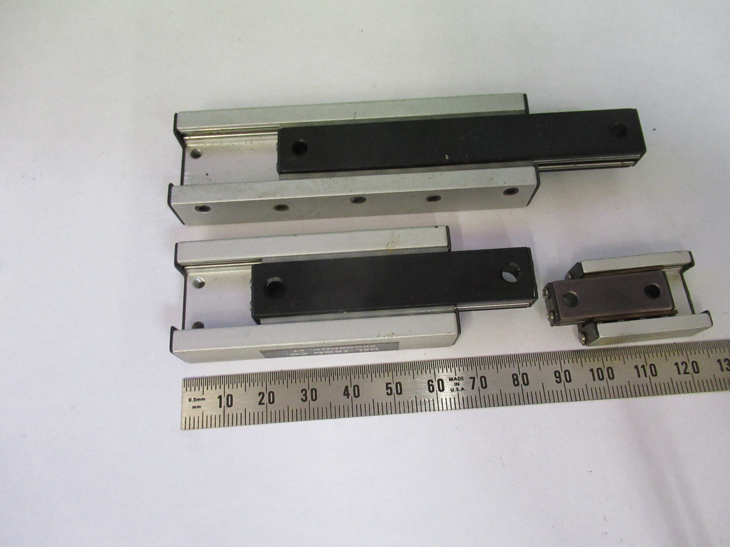 LOT 3 EA DELTRON POSITIONING LINEAR STAGE BALL BEARING AS PICTURED #P8-B-20