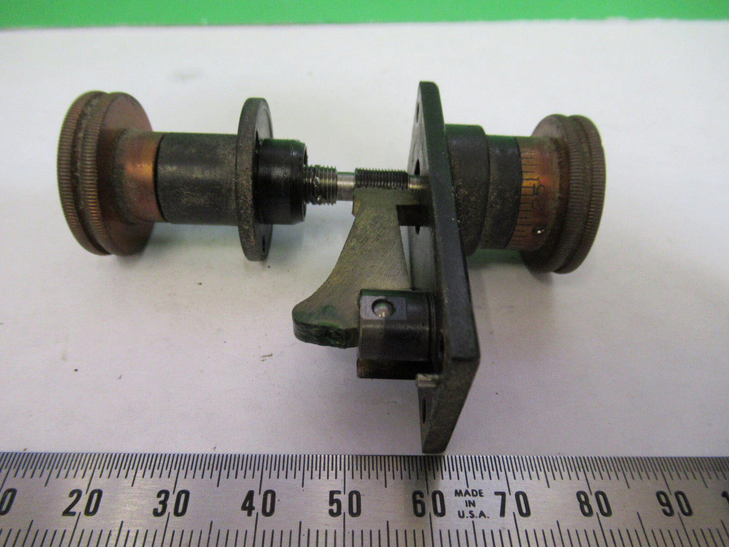 ANTIQUE BAUSCH LOMB MICRO STAGE KNOBS BRASS MICROSCOPE PART AS PICTURED S7-A-07