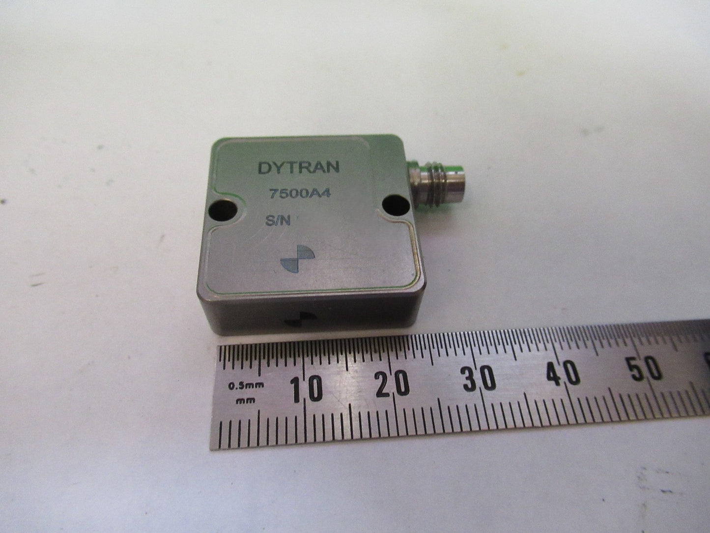 DYTRAN 7500A4 sense 80 mV/g ACCELEROMETER VIBRATION SENSOR AS PICTURED V3-A-73