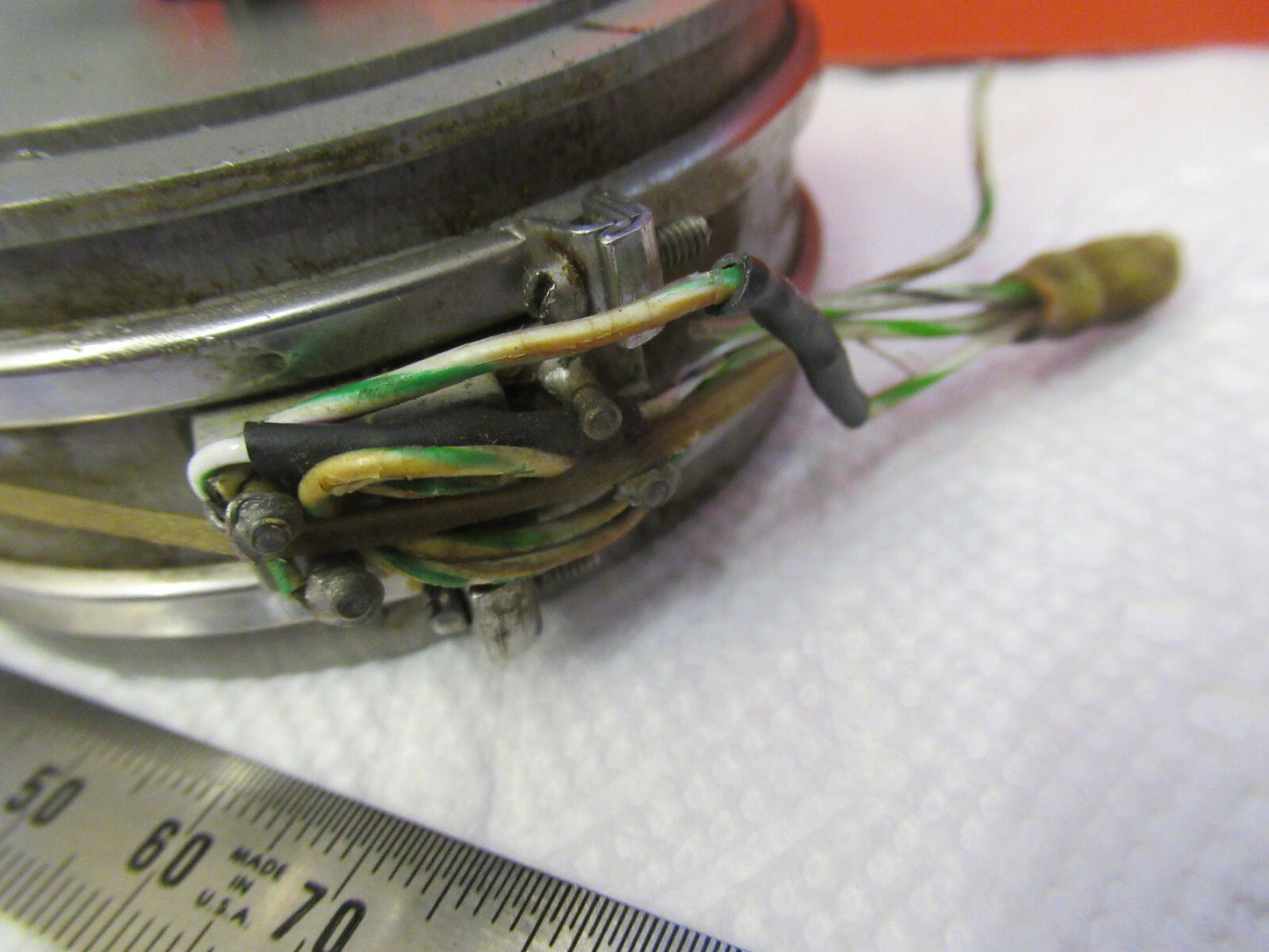 SERVO 8225  MOTOR AIRCRAFT PART  AS PICTURED &8Z-A-68
