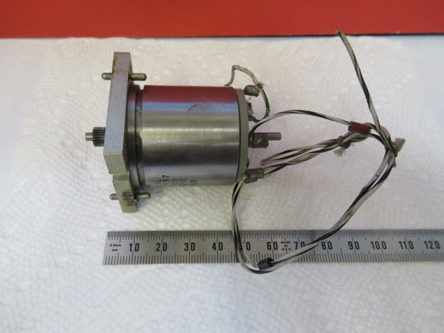 TACHOMETER 400Hz 15SM901  MOTOR AIRCRAFT PART  AS PICTURED &8Z-A-67