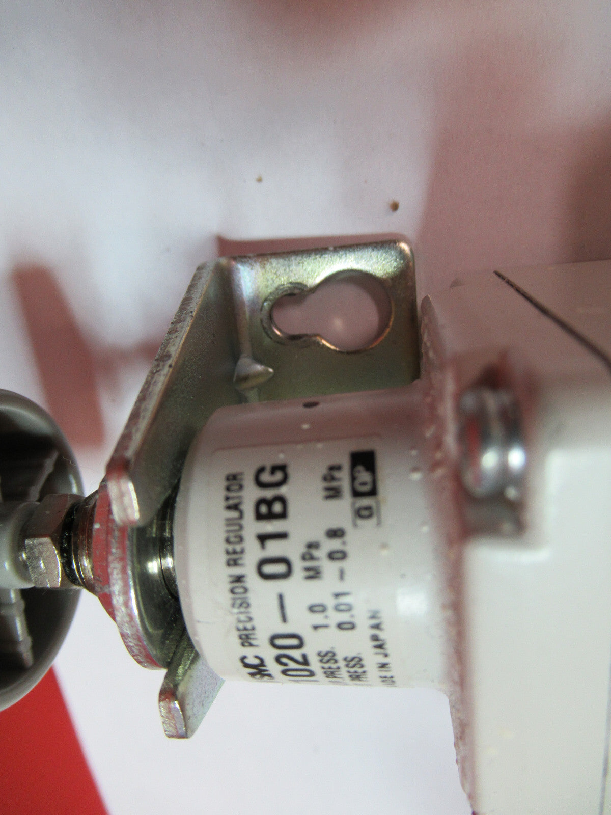 SMC JAPAN PNEUMATICS MANOMETER IR1020-01BG AS REMOVED  AS PICTURED  T7-A-15