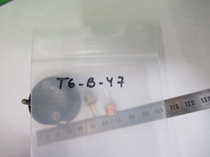 ANTIQUE JK CTS + TO-5 QUARTZ CRYSTAL FREQUENCY CONTROL RADIO AS PICTURED T6-B-47