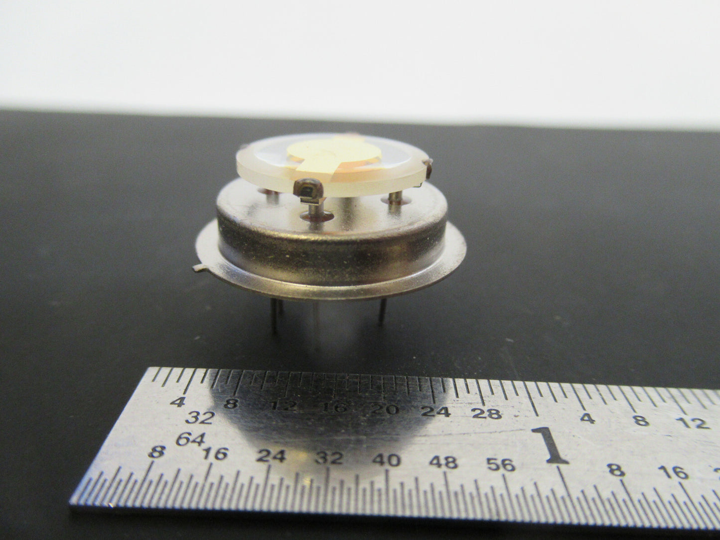 SAMMELBARE OFFENE DOSE QUARZKRISTALL UNBEKANNTE FREQUENZ WIE BILD #FT-1-A-81