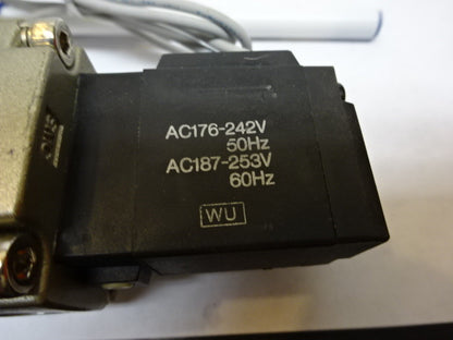 SMC JAPAN PROCESS VALVE SOLENOID VNB AS IS #82