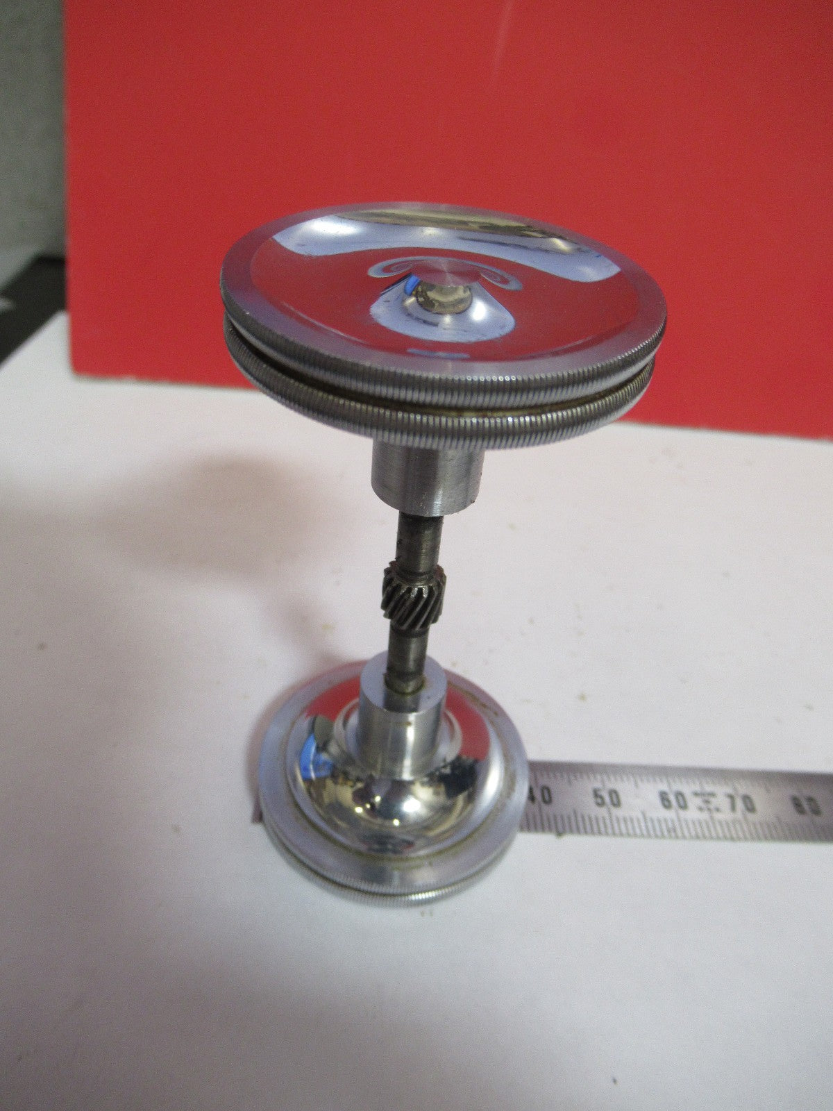 ANTIQUE BAUSCH LOMB SET OF KNOBS GEAR STAGE MICROSCOPE PART AS PICTURED V7-A-48