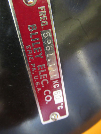 HUGE BLILEY ELECTRIC OVENIZED 5961K RESONATOR QUARTZ CRYSTAL AS PICTURED Y2-A-57