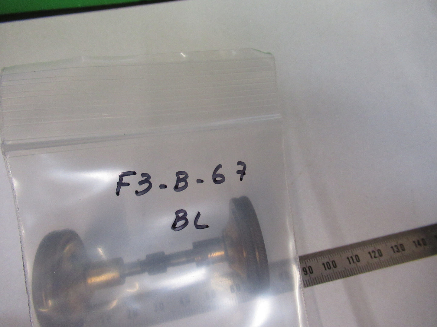 ANTIQUE BAUSCH LOMB SET OF PAIR KNOBS STAGE  MICROSCOPE PART AS PICTURED F3-B-67