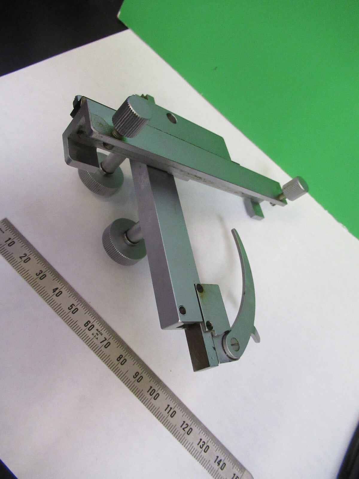 LEITZ GERMANY XY STAGE CLIPS UNIVERSAL MOUNT MICROSCOPE PART AS PICTURED X9-B-15