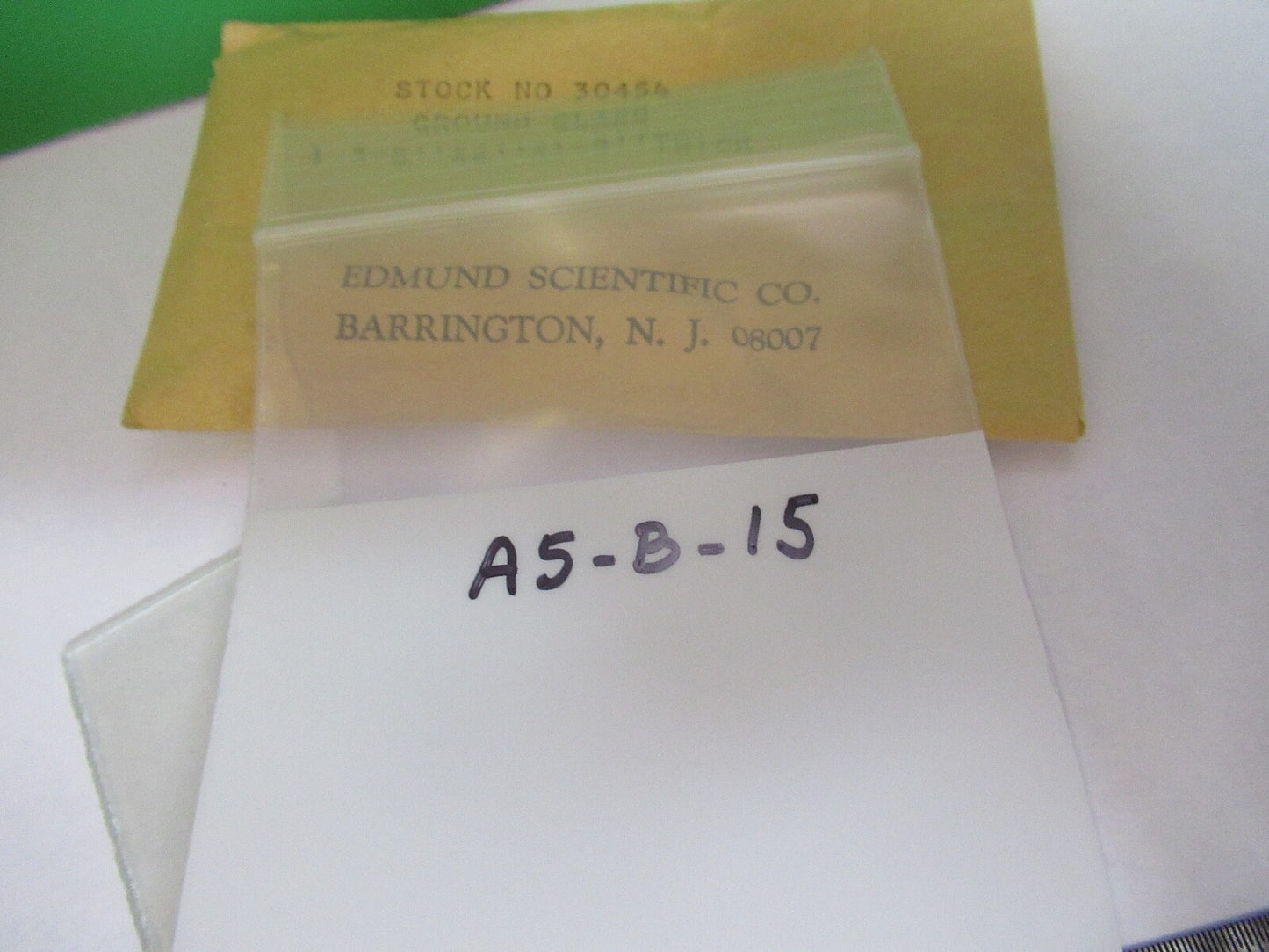 OPTICAL GROUND GLASS PLATE OPTICS AS PIC a5-b-15