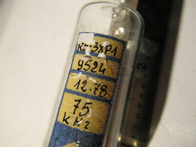 ANTIQUE QUARTZ RADIO CRYSTAL RUSSIAN GLASS HOLDER FREQUENCY CONTROL #F4-A-81