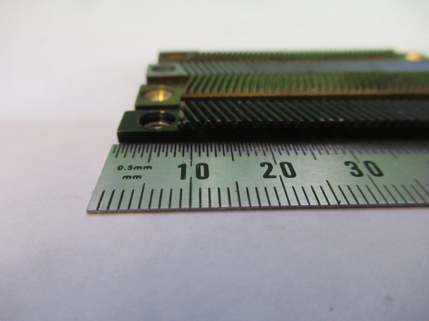 LOT 4 PIECES RACK GEAR BAUSCH LOMB AO SPENCER MICROSCOPE PART AS PICTURE U8-A-38