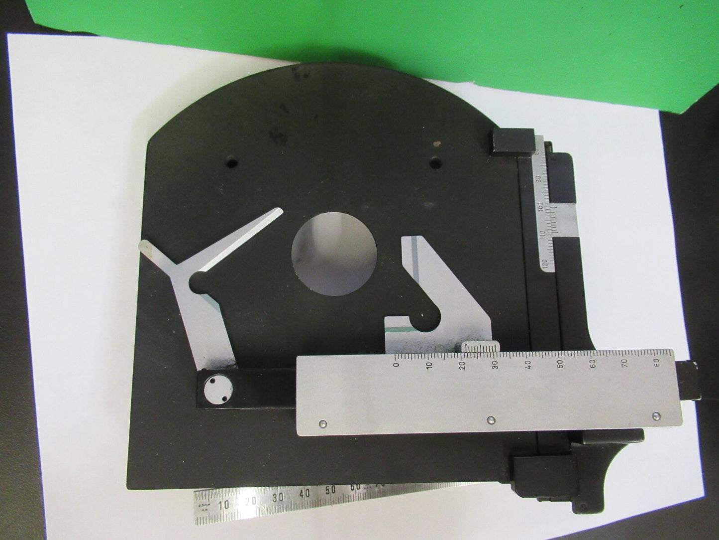 CARL ZEISS GERMANY XY STAGE TABLE MICROSCOPE PART AS PICTURED &G2-A-134