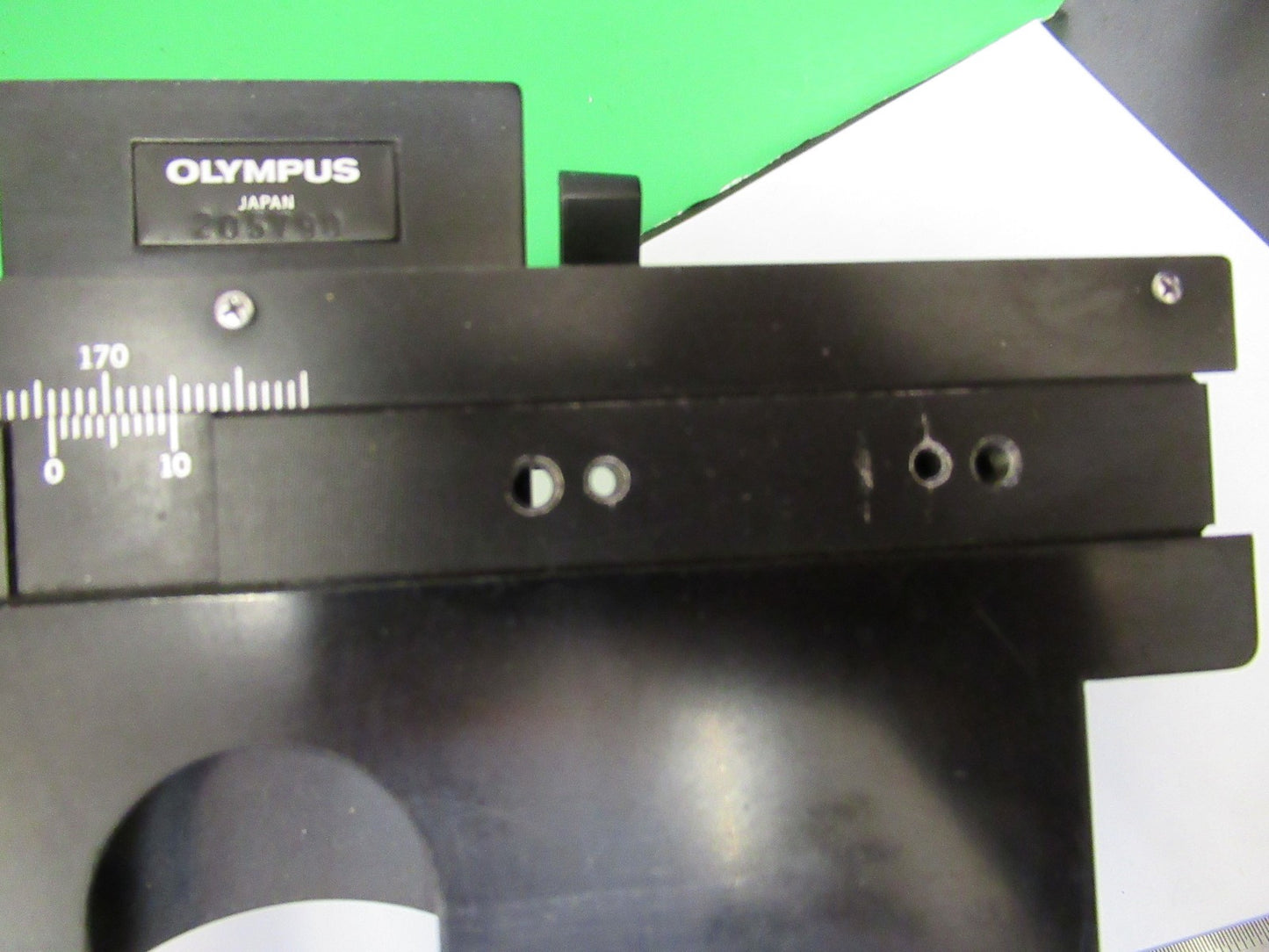 OLYMPUS JAPAN XY STAGE TABLE MICROSCOPE PART AS PICTURED T4-B-08