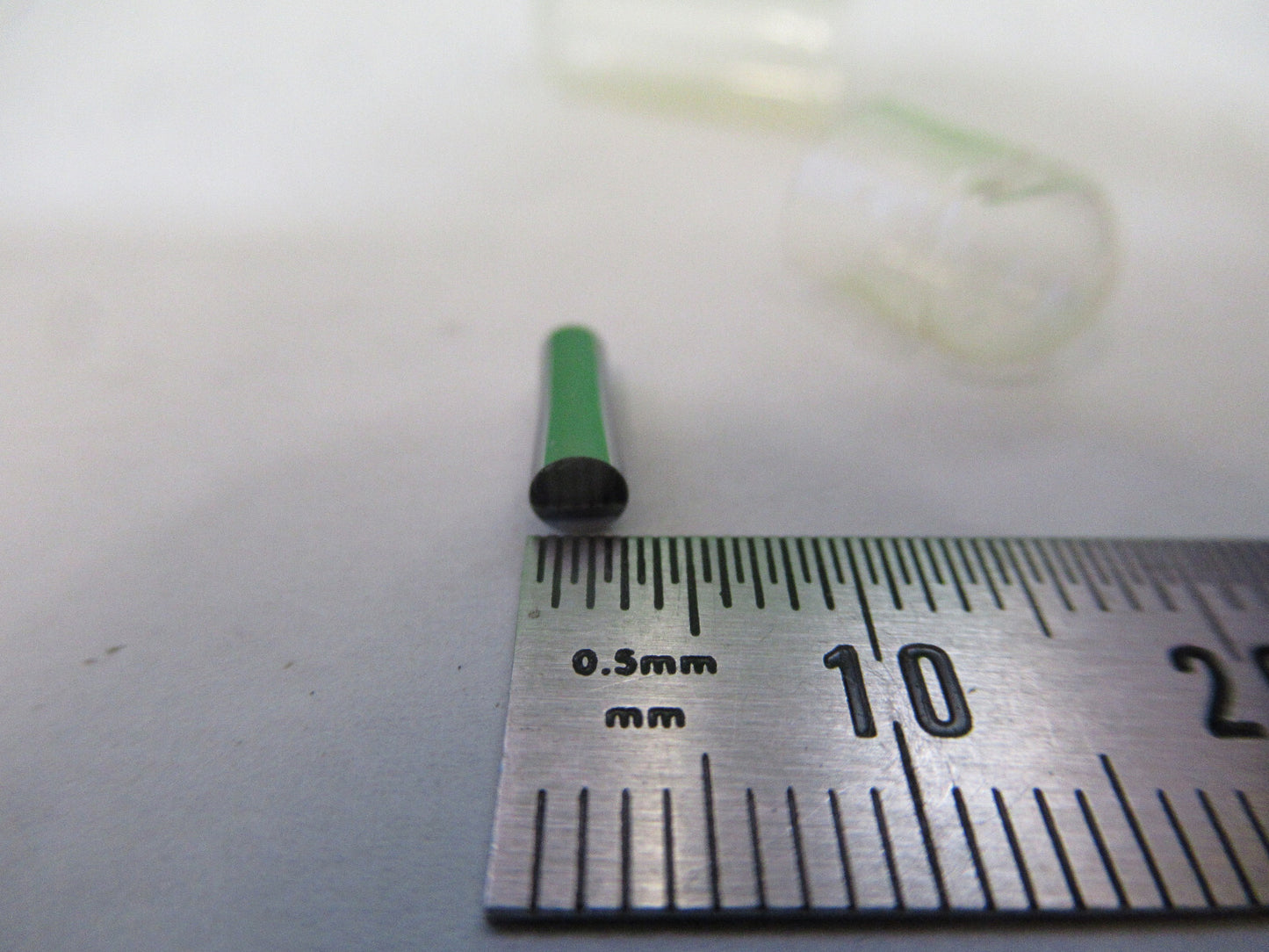 SILICON METAL SINGLE CRYSTAL PROBE 10mm RARE SPECIMEN AS PICTURED Z7-A-65