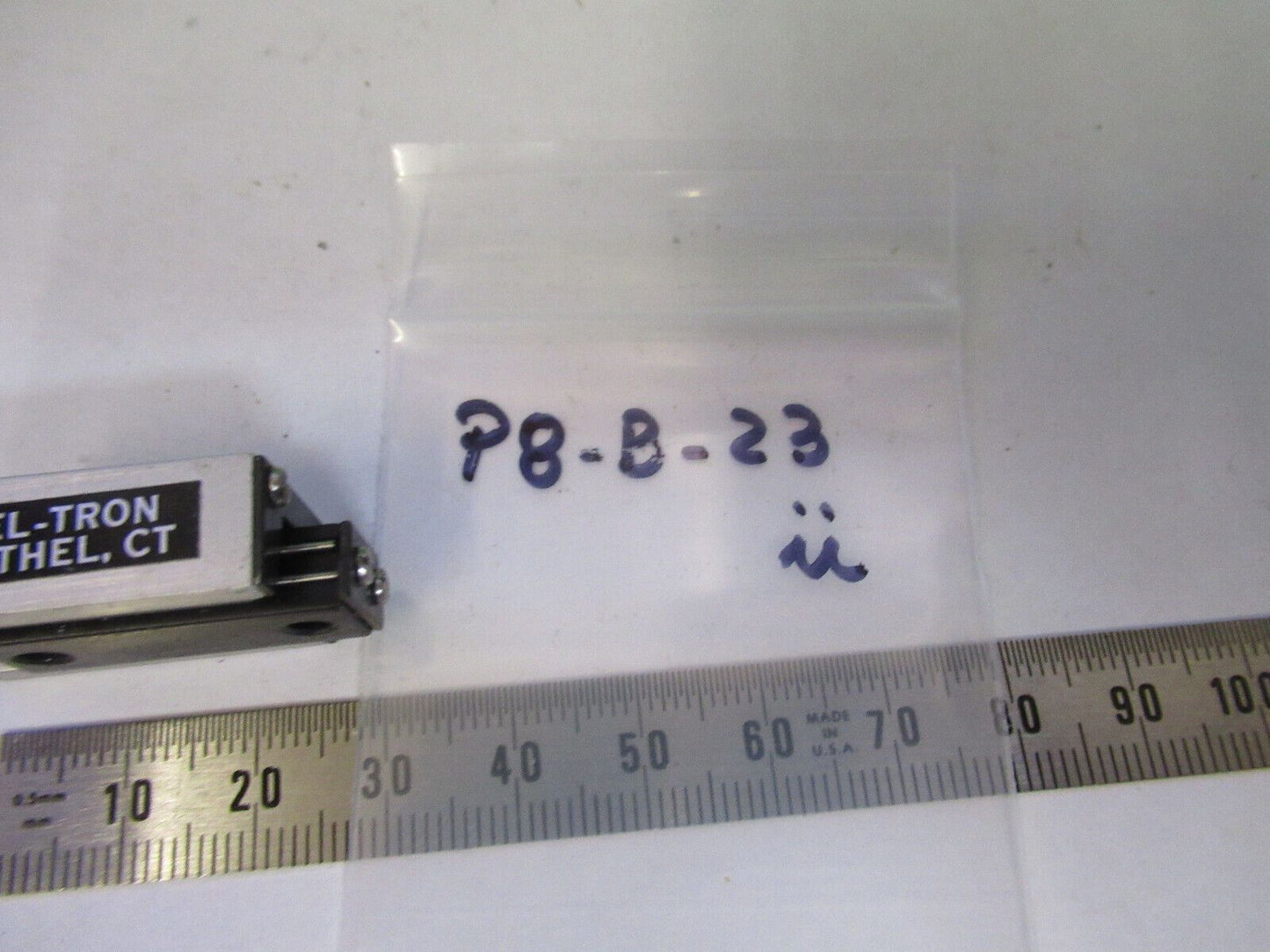 MINI DELTRON POSITIONING LINEAR STAGE BALL BEARING AS PICTURED #P8-B-23