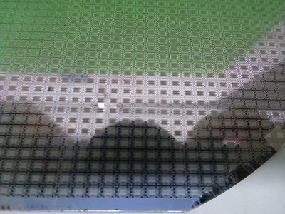 SEMICONDUCTOR WAFER SILICON WITH COMPONENTS AS IS  BIN#P6-94