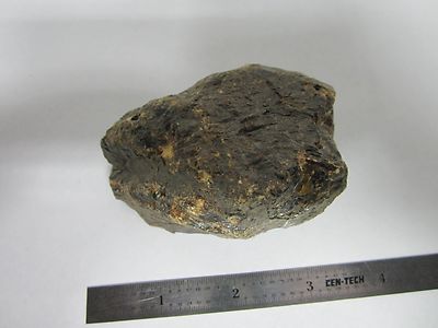 Lot 118 grams Rough Amber Borneo Jewelry Old
