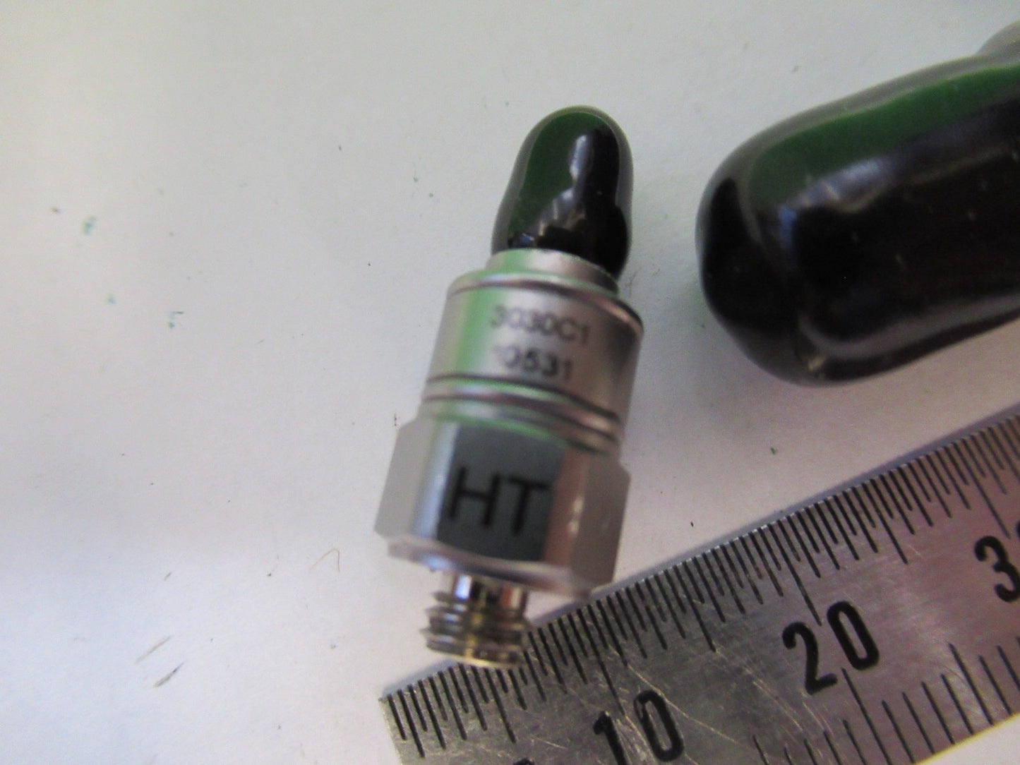 ACCELEROMETER DYTRAN 3030C1 + 4705M16 VIBRATION SENSOR 5mV/g  5310M2 V3-A-85